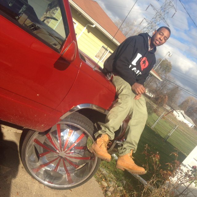 #TeamSingle #TeamGemini #TeamTatted dont judge me I wont judge you IG; d_jones989