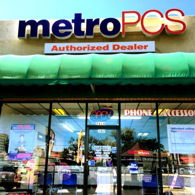 Everything you want. Unlimited data, talk and text. Nationwide 4G LTE. No contract. No credit checks.