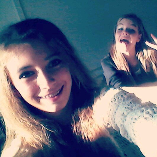 Family #01'. • #Friends #02'. • #1910'. • #0111'. • afc Ajax • Kwartbloedje #Indo. • #1VH1. Topklasjj'. • Music is my life.