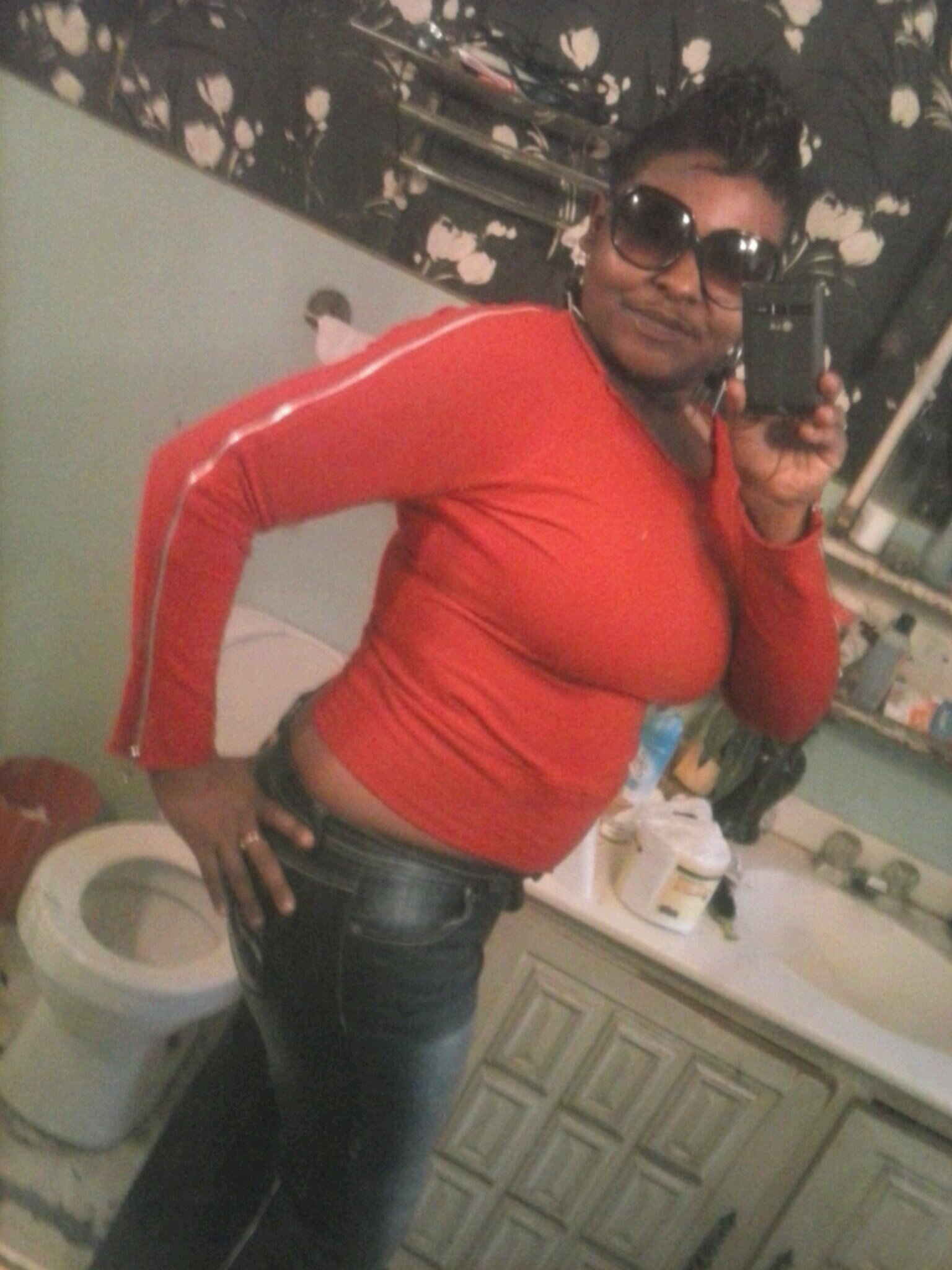 mizzvalentine1's profile picture. 