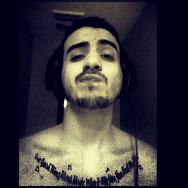 Rapper/Singer/Dancer/Drinker/Smoker/Dreamer/#TeamFollowBack