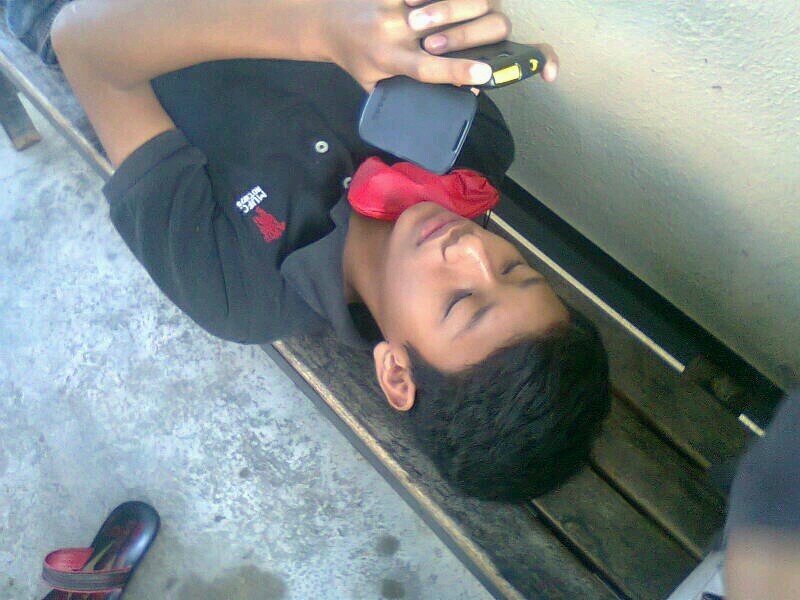assalamualaikum..hello i'm syariff..nice to meet you..
