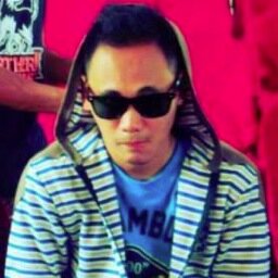 iAMcJay17's profile picture. Theres no FUN in a perfect life.So make a risk.Take a chance,go where the wind takes you...HAVE FUN!