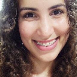 Sentimental, Sensível e Compreensiva.