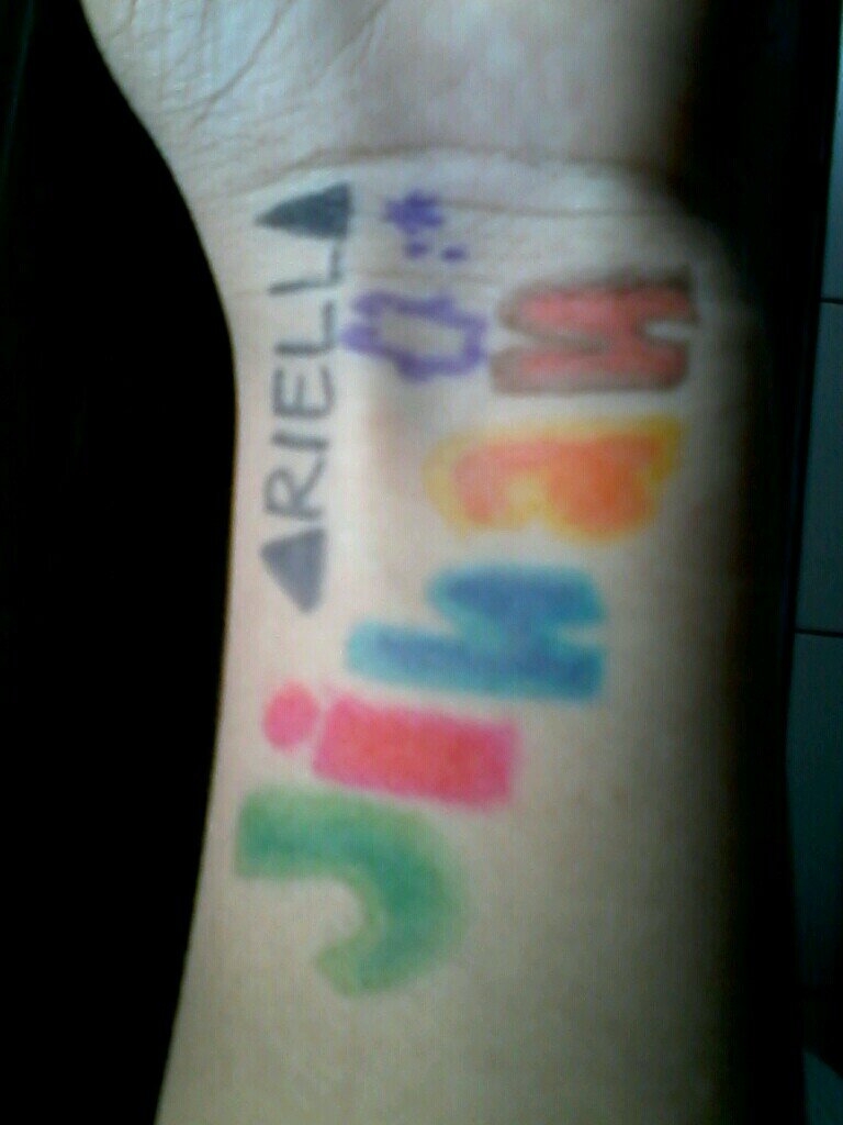D • Kak Jihan Ariella • 14