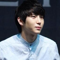 VIXX_MAIN VOCAL เลโอครับผม  [real:@J_TAEKWOON & @RealVIXX] #90line #lunefam #คนหล่อ 10/09/13