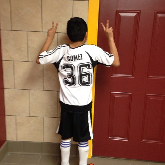 andygom22586734's profile picture. I am a BOSS