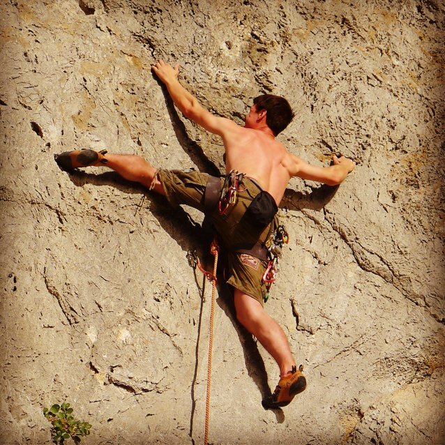 Entrepreneur, AI Engineer, surfer, climber, former professional cyclist. Living life having fun. CTO