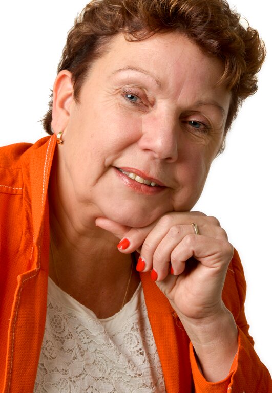 OfficeMore1's profile picture. Anja Eggens | Supervisie | Intervisie | Conflictbemiddeling | Schrijver | Verteller | Topsecretaresse | HSP | RPM | Dansen | Piano spelen