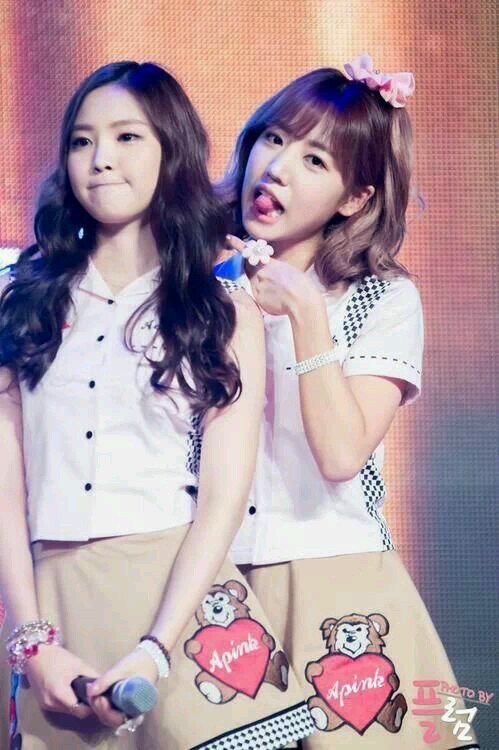 อันยองค้าา ซนนาอึน จาก A-PINK ไงค้ะ บอทใหม่ใสใสเกิลค้าา แก๊งสติออบซอค่ะ คิคิ .ส่งจูบ ♥