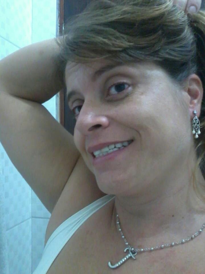 oii sou mae de dois filhos lindos @srtstyles1D e @lou.wilkendeson ... amoo cantar , e por incrível que pareça eu sou mamãe directioner .. então me sigam