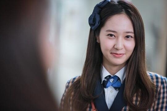 f(x)'s Maknae  Krystal fake account ♡ Beautiful since 1994♡