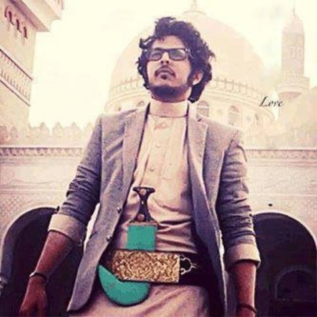 لا شرف أعلى من الاسلام ، ولا كرم أعز من التقوى ، ولا شفيع أنجح من التوبة ، ولا لباس أجمل من العافية.