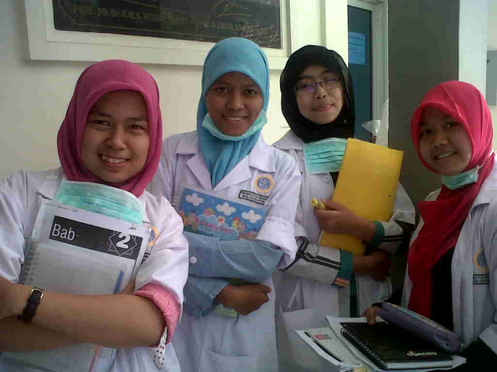 Arintika_c's profile picture. AESCULAP 2013