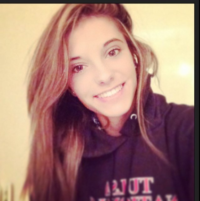 Alexa__wilson's profile picture. Hi im alexa wilson i am a model for Linda Laymen Modeling Agency and i run varsity crosscountry and track for union and play ⚽️ for blitz soccer club ❤️