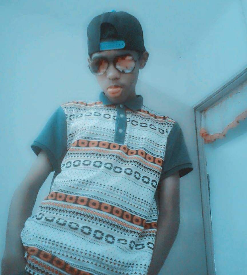 peng~peng , pcuww~pcuww !! y0u f0ll0w me , i f0ll0w y0u back :*