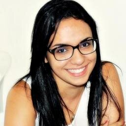 Prazer Kamila, 19 anos, Amo musica,  Amo dançar, amo ler, amo Viver intensamente. Amo Deus, minha familia, Meu namorado e meus amigos. ♥