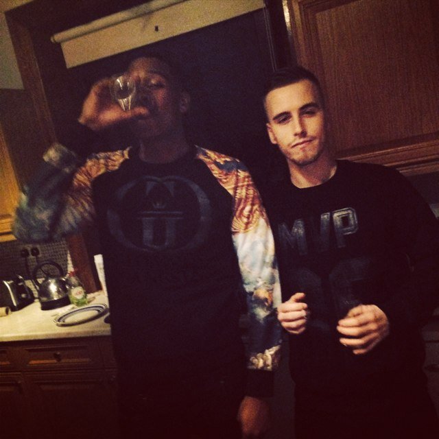 Instagram: alexspears100