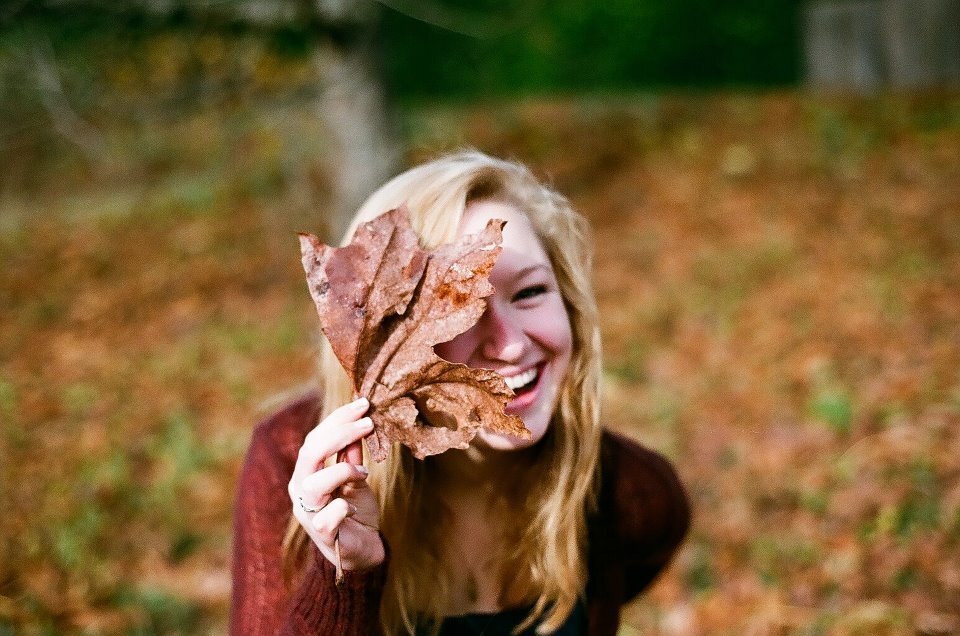 charlarlarlar's profile picture. 