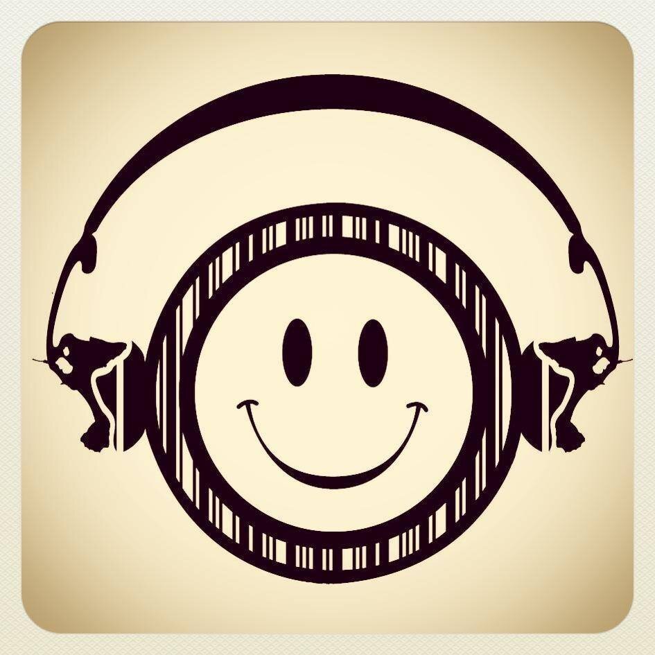 lifecodeAF's profile picture. LifeCode AlexAbril & FeddeR*
Resident deejay's at Tipic Club Formentera.
Booking&Management: lifecodeformentera@gmail.com