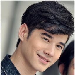 เน็กซ์ หนุ่มลูกครึ่งไทย-ฝรั่งเศสวัย23 ใบหน้าคมคายล่ำเท่เก๋สมาร์ท นักศึกษาปีสี่ มาดแมน ชอบช่วยเหลือคนอื่น จริงใจ เป็นเป้าหมายของมาดามพุชชี่