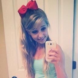 Hii. I'm, Rose . I'm fan One Direction ♥ I love you .I like music.