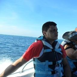 pinedaever's profile picture. 