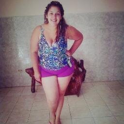 cleibimar1's profile picture. Q si me opere el busto, q si tngo Lipo, q si tengo cola, q Uso extensiones, q si uso lentes, q soy bajita, q estoy gorda, q estoy Muy flaca, Q tengo celulitis,