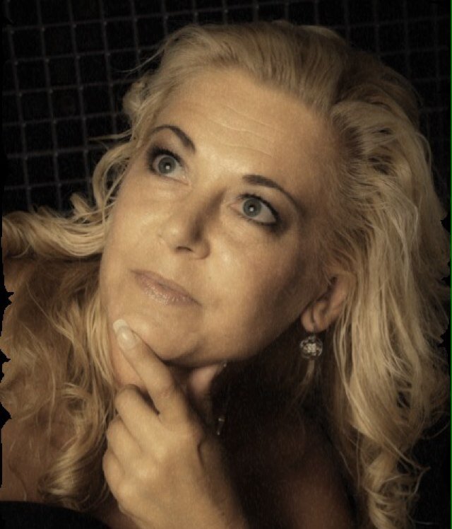 elisabetwassing's profile picture. Gymnasielärarexamen Historia, Religion, Samhällskunskap. Leg. lärare Geografi, Engelska, Svenska. Förstelärare Kärraskolan, Göteborg.