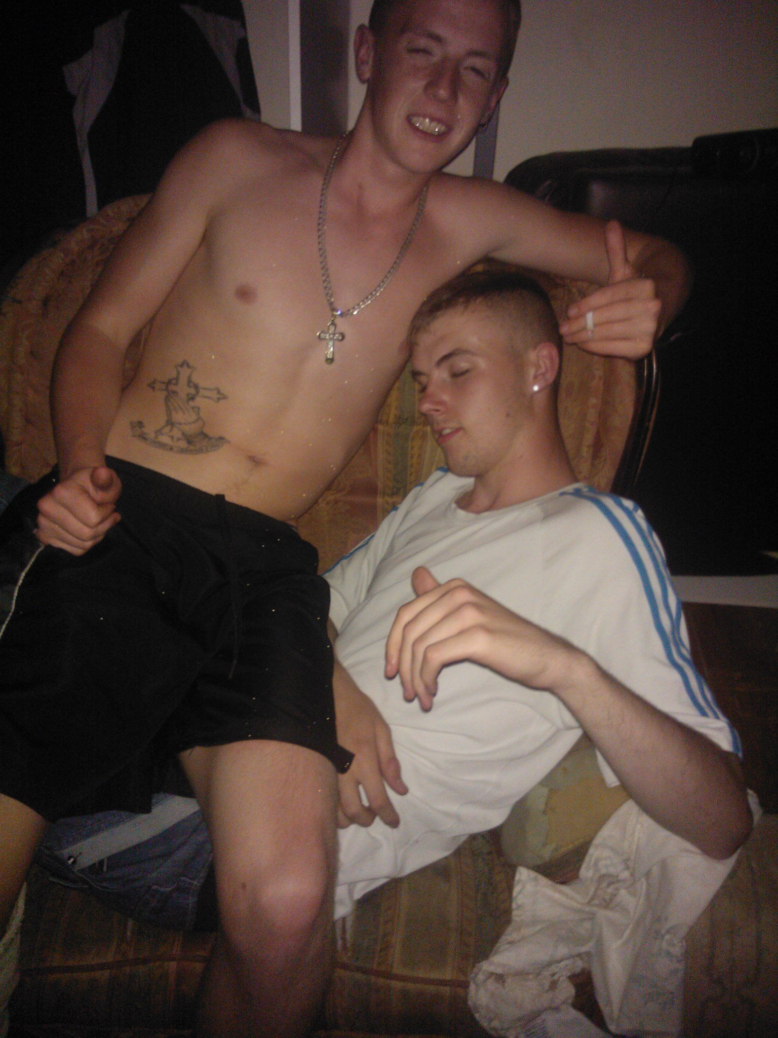 I don't do drugs I just smoke weed :)