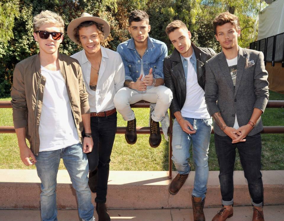 Restartica & Directioner Forever♥
Te amo con todo mi ser @pelurestart ♥
Me siguen en @soffirestartica ?