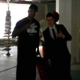 AlexTarditi's profile picture. Peu importe qui tu es au fond de toi, ce sont tes actions qui te définissent