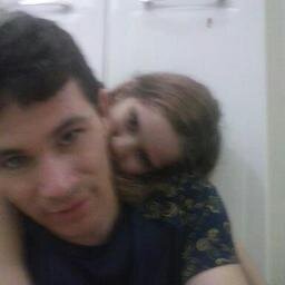 A gente sente no ar e no jeito que nos olham    E como sempre digo nada está oculto que não seja revelado