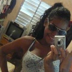 carlitahz_97's profile picture. Lókeahn2 24/7  :p