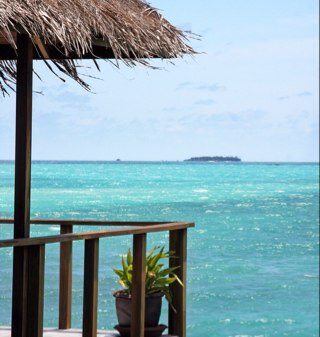 Holidays to Meeru Resort & Spa on Meerufenfushi Island in the Maldives