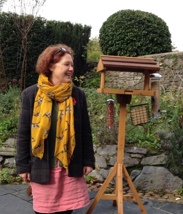 Community psych, Playback actor, Schwartz mentor; DCP SW; ex-DClinPsy Director. Climate, Europe, NHS, poetry, childhood. @annieingarden@bsky.social #Xdissenter