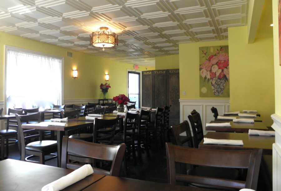 Morning Rose Cafe interior | Twitter image | www.perksofbeingajap.com