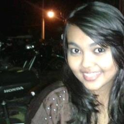 sou simples e complicada ao mesmo tempo, p vc me entender tem q ser mto foda