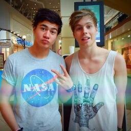 Hiii Follow @5sos_Natalya_1D she follows back :)