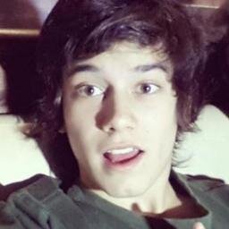 |♣∞Aliadas Bernasconistas∞♣|
Unidas por un Córdobes que irradia Luz con su Voz...
♥|@agus_bernasconi|♥
♥»SIEMPRE A TU LADO«♥