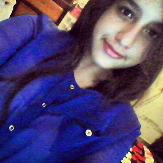 Los Nerds son feosHasta que llego Marcel y cago la frase:$ Directioner♥