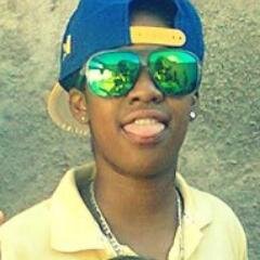 → Apєиαs uмα мєиiиα..coм iиocêиciα de criαиçα..мαℓiciα de αdoℓєcєиtє..є sєиtiмєиtos deмuℓhєr!* ←
Nαo Sou Perfeitα, Nem donα dα Verdαde.