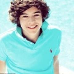 Adopted Son of @MasterFatherWho.                  
          Boyfriend of Jordan Who