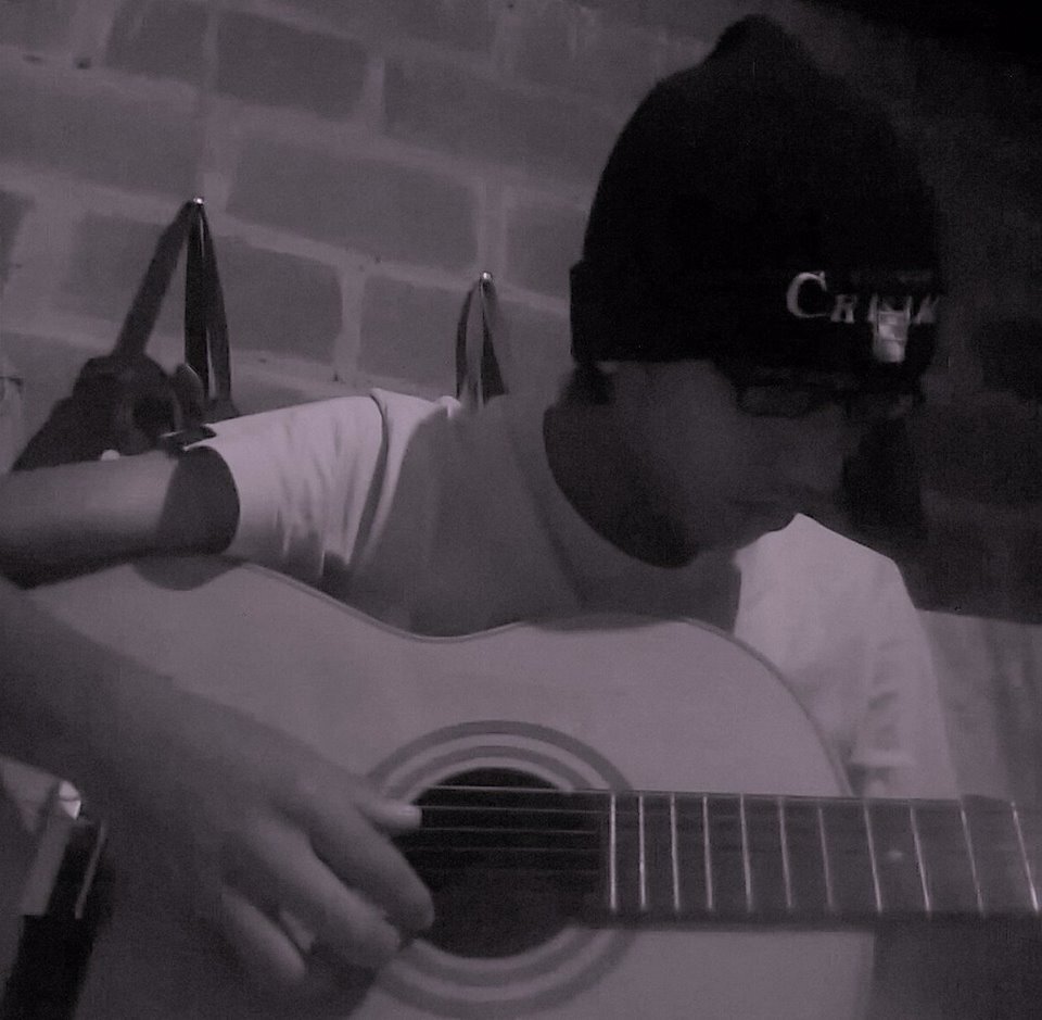 Me gusta cantar ,actuar y bailar ....la musica es mi vida¡¡¡¡¡¡¡¡¡¡