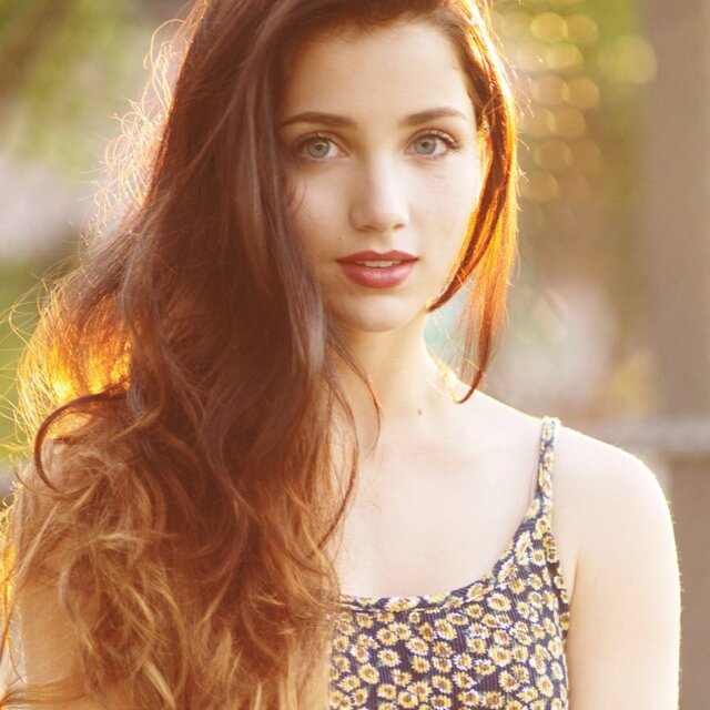 DemureScott's profile picture. A former Ravenclaw, trying to find her way around the real world. A pretty picture, but the scenery is so loud. [HPRP][Literate]