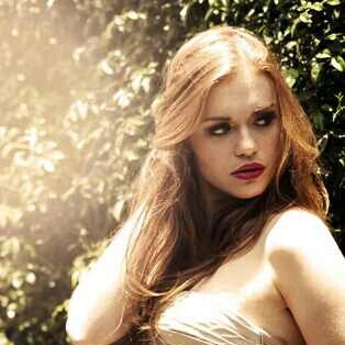 TheCharmingRN's profile picture. Teaching is my passion, but so is being a nurse. #DoF #Twilight / #TheOtherworld 18+ RP