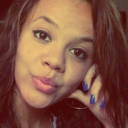 @ChrisBrown THE BEST* LOVE YOU! CB IS MY LIFE´!!!! EU TE AMOOOO000_ @rihanna @momBreezy
