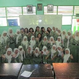 Akun resminya XII ADP 1 Angkatan 2013-2014 yang terdiri dari 35 siswi dan 0 siswa=)))  Dan kami adalah Alumni yang kece♥