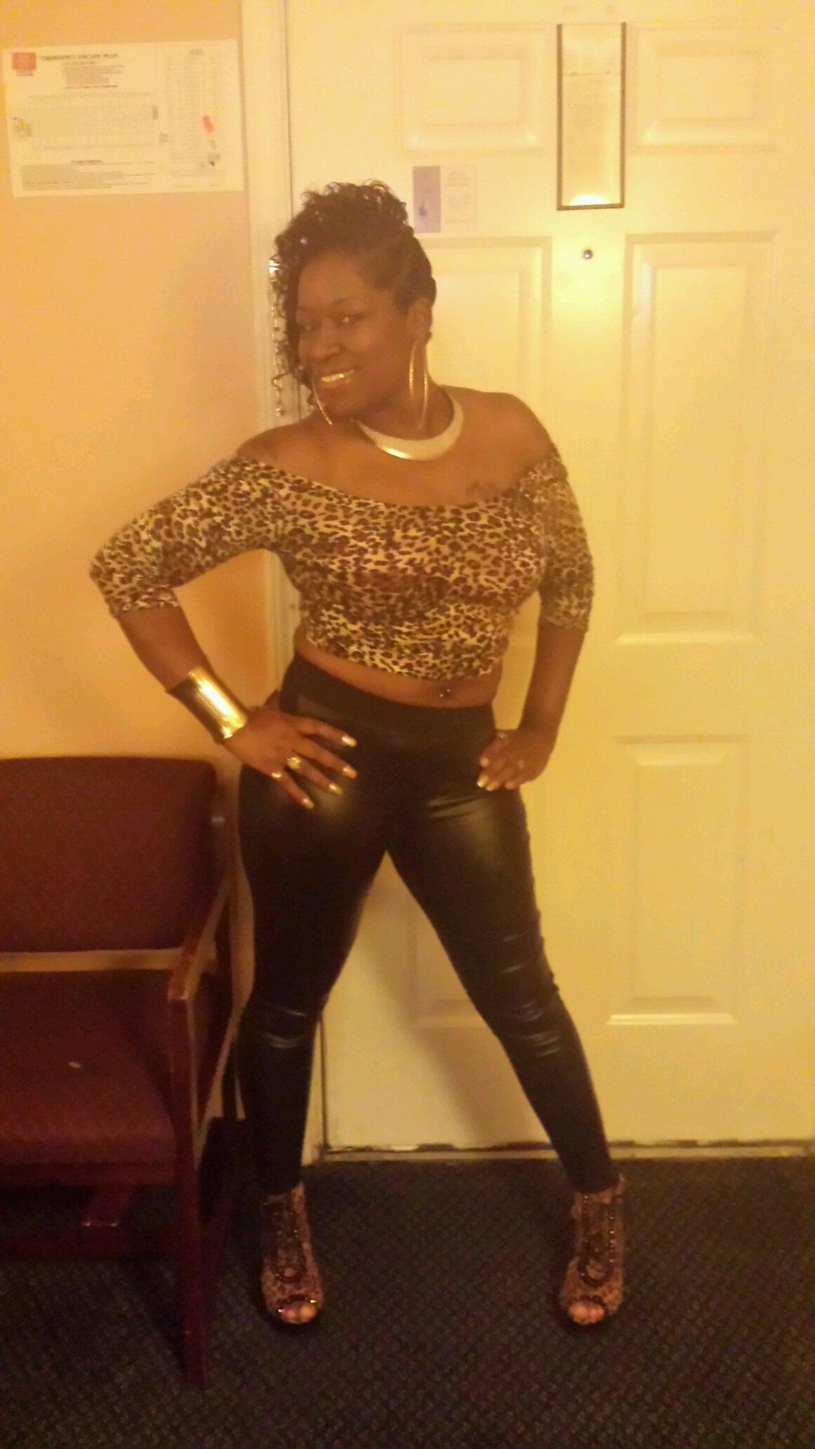 IT'S ALL ABT ME & MY BEAUTIFUL KIDS.....AND ANYTHING ELSE IDGAF!!! #TeamMoM #TeamHustler #TeamMiamiHeat #TeamSaints #TeamBamaGurl #TeamCapricorn