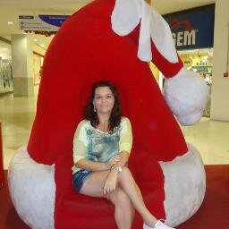 Me dissérαm que quαnto mαior o sonho , mαioor o tombo³ . Mααs perα aêe . Quem disse que eu tenho medo de cαir ?
